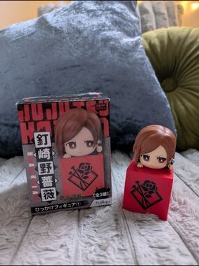 Nobara Jujutsu Kaisen Figure